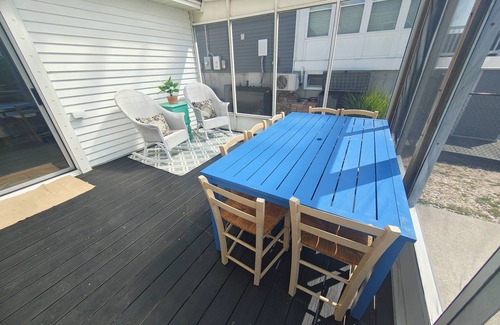 Shirley House | Shirley Bayfront Getaway – Kayak, Swim & Relax