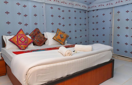 Sam Other | Shiv Tara Desert Camp