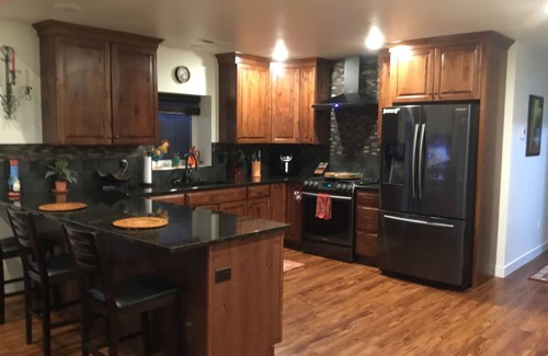 Blackhawk House | Shome Barnominium 3700 sq Full RV hookup 7 beds