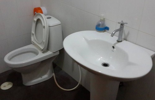 Yan Yao Hotel | Shong Hai Resort