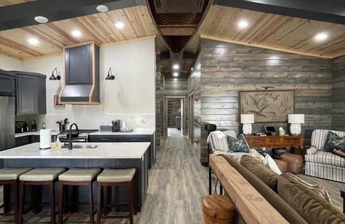 Cotter House | Shoofly Cotter: Cozy Cabin in the Trout Fishing Capital USA