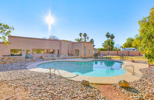 Avant Apartment | Shop, Golf and Hike Modern Scottsdale Studio!