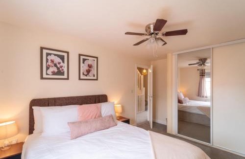 Bicester House | Shop & Stay at Bicester Village near our 3 Bed Home Pass the Keys