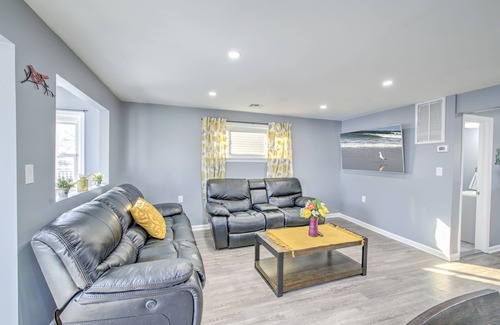 Keansburg House | Shore house Family Vacation Home, NJnPet Friendly, 5-min walk to the theme park!