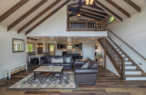 Wright City Ski Chalet | Shore Side by Innsbrook Vacations!