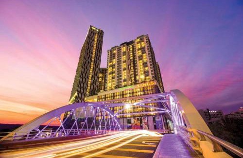 Bunga Paya Pantai Apartment | Shore Studio RiverCity View