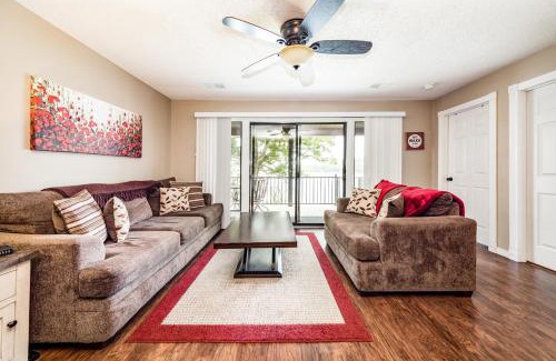 Kimberling City House | Shorefront Escape at TRL