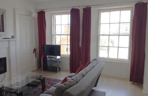 Dunbar Apartment | Shoreline 2 Bedroom Dunbar Serviced Apartment