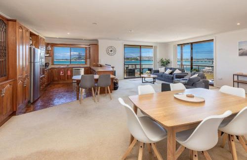 Tuncurry Apartment | Shoreline 7