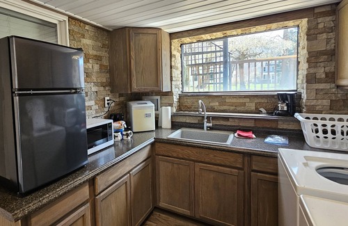 Confluence Apartment | Shoreline Estates - Glamping B