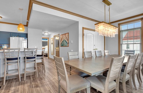 Sheboygan Villa | Shoreline Sanctuary - 4 Bedroom Beachfront Condo