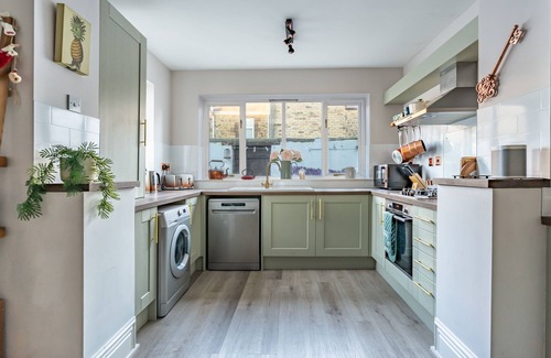 Amble Cottage | Shorethwaite - a coastal retreat that sleeps 5 guests in 3 bedrooms