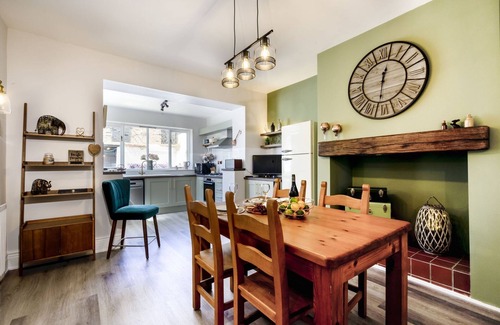 Amble Cottage | Shorethwaite - a coastal retreat that sleeps 5 guests in 3 bedrooms