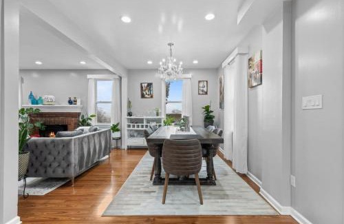 Coral Hills House | Short Drive to Capitol Hill-Convenient MD Homestay