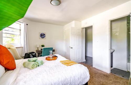 Victorian Village House | Short North Convention Private Parking Pet