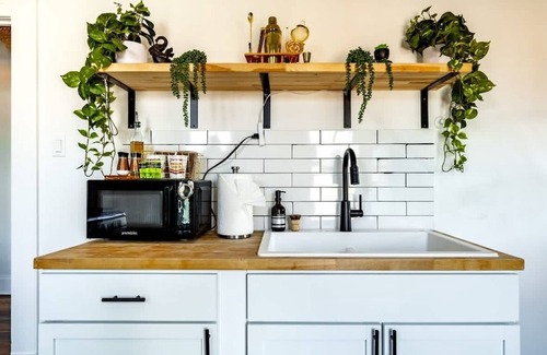 German Village House | Short North Convention Pets Parking Free