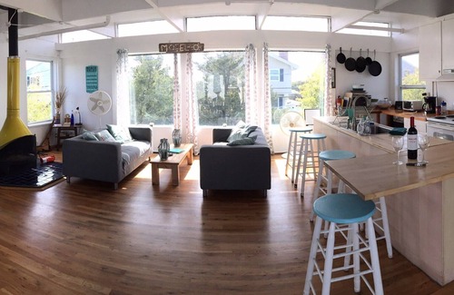Kismet House | Short term Fire Island Beach House (Kismet)