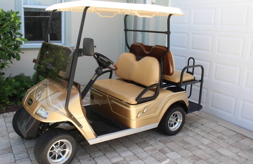 North Beach House | Short walk Beach/rent a golf cart Heated Pool Hot Tub Jacuzzi ,Total privacy !