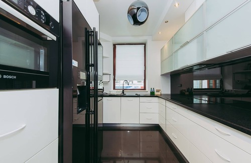 Powisle Apartment | ShortStayPoland Leszczyńska - B14