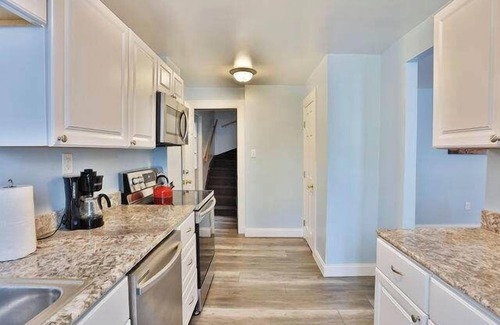 Oneonta Apartment | Shortstop Apt 2 - All Star Baseball Rentals