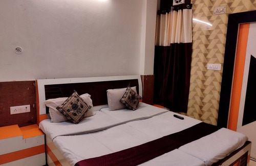 Aligarh Hotel | SHRADDHA HOTEL