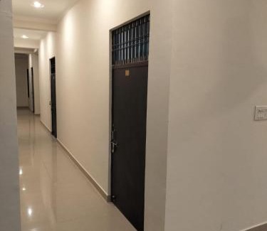 Faizabad House | Shree Ram Shabd Guest House