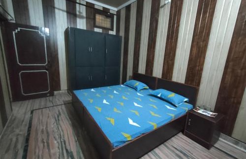 Mayapur Apartment | Shri Devbhoomi homestay