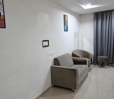 Amravati Hotel | Shri Harichand Hotel