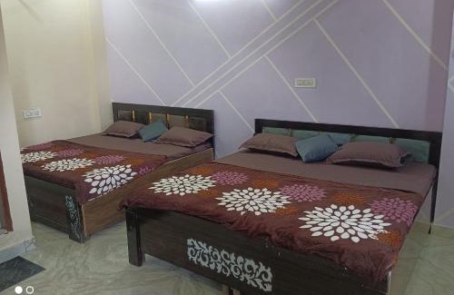 Vrindavan House | Shri kishori kunj, home stay