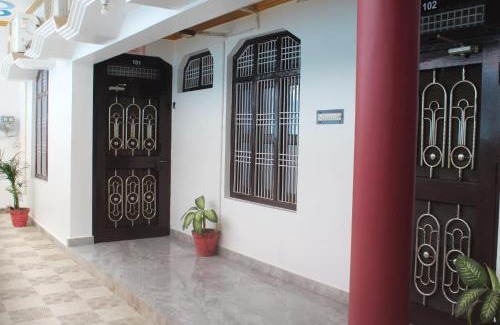 Faizabad House | Shri Narayanam Guest House and Home Stay