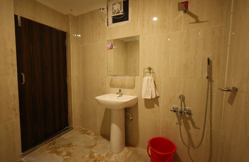 Puri Hotel | SHRIMAN VALLEY