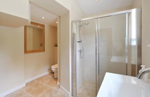 Rendcomb Cottage | SHROVE, character holiday cottage, with pool in Chedworth