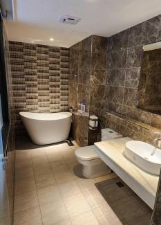 Yuchi Hotel | Shuian Lakeside Hotel II