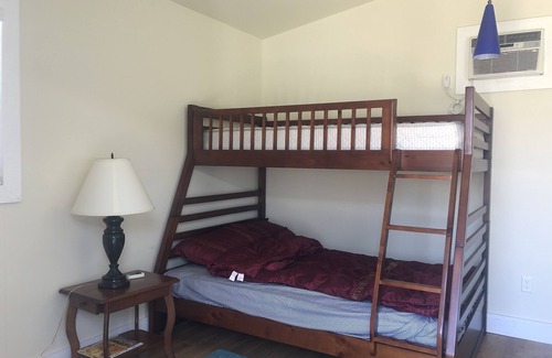 Blind Bay Resort | Shuswap 3 Bedroom Cottage with lake access