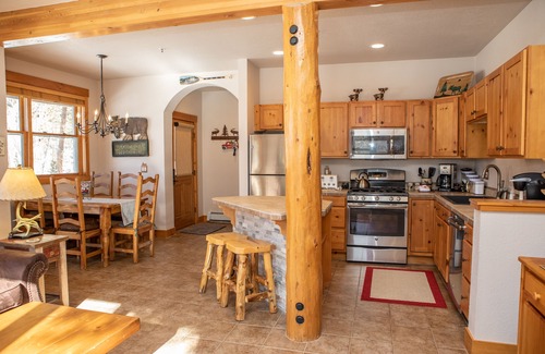 Keystone Condo | Shuttle to Slopes, Private Entrance, Hot Tub Access, Private Patio with Grill