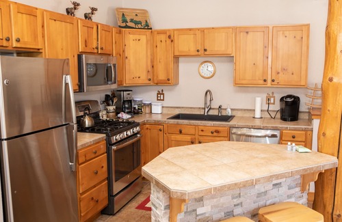 Keystone Condo | Shuttle to Slopes, Private Entrance, Hot Tub Access, Private Patio with Grill