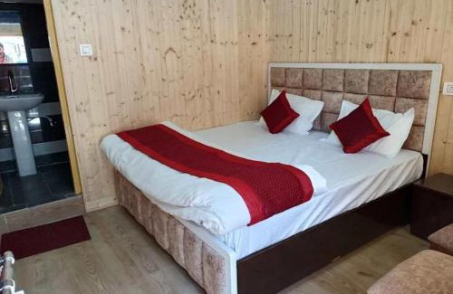 Gangotri House | Shwetambara Restaturant & Cafe