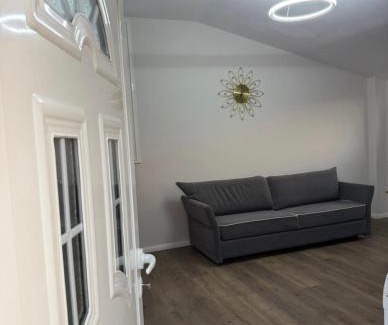 Qerek Apartment | Sia's Villa, Tale