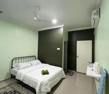 Tangkak House | Sialang Damai Inn