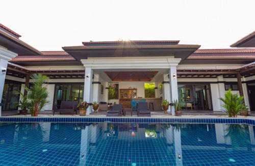 Si Sunthon House | Siam Jewel - Private pool villa in Bang Tao