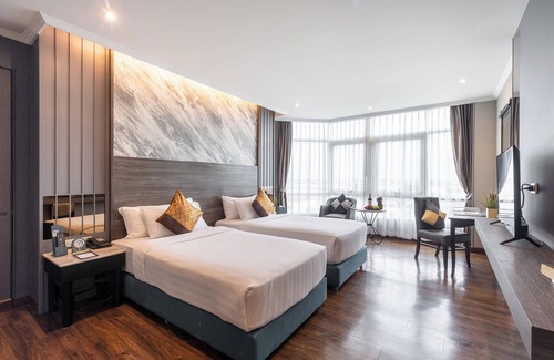 Racha Thewa Hotel | Siam Mandarina Bangkok Suvarnabhumi Airport Hotel (Free Shuttle)