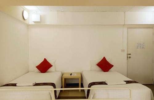 Khlong Sam Prawet Hotel | Siam Villa