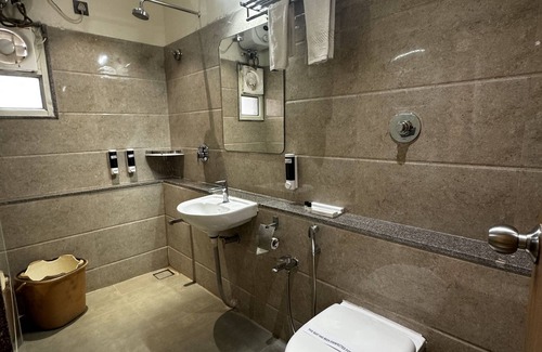 Gandhinagar Hotel | Siara Styles Amba Suites