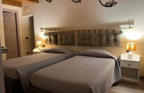 Amandola House | Sibilroom - Rooms & Wellness