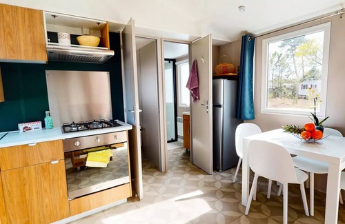 Saint-Brevin-les-Pins House | Siblu – Les Pierres Couches * - Mobile home Essential 2 hp Signature without air conditioning 6 people