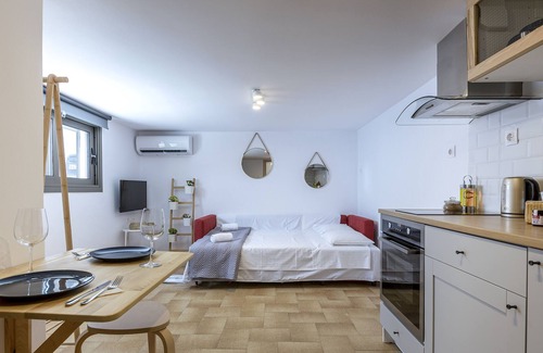 Kalymnos Apartment | Sibylla Studio apartment.