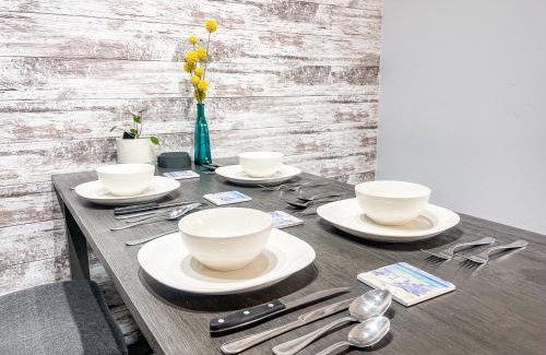 Huron Apartment | Side-by-Side Family Apartments - Sleeps 15 Total