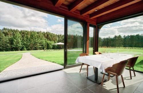 Brusy Hotel | Siedlisko Milachowo nad rzeką - luxury wellness oasis Adults only