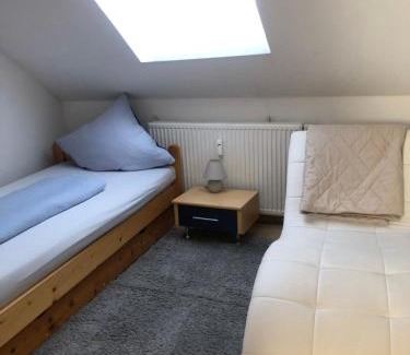 Siegen Apartment | Siegen Zentral Ferienwohnung 1 bis zum12 Schlafplätze
