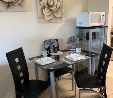Gulf Gate Estates Apartment | Sienna Park Apartments